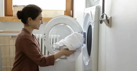 Quick Laundry Near Me in London – Affordable Dry Cleaning Service for Busy Professionals